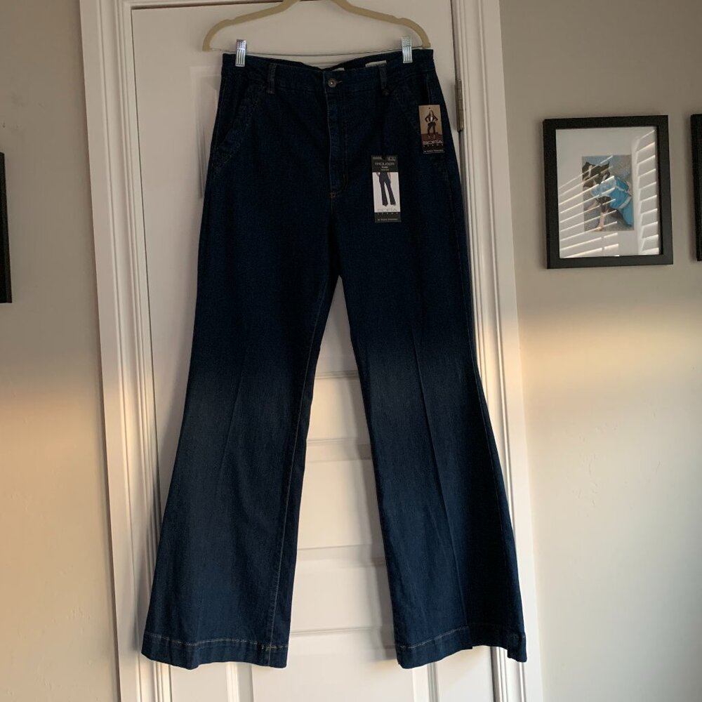 NWT - Sofia Vergara Trouser Jean,  Size 14